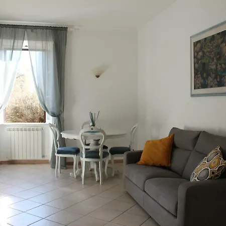 Appartament Piramide Cestia Apartmán *