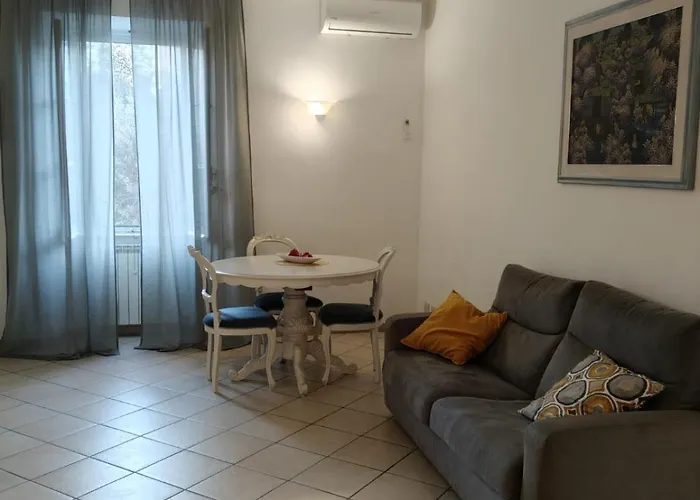 Appartament Piramide Cestia アパート ローマ